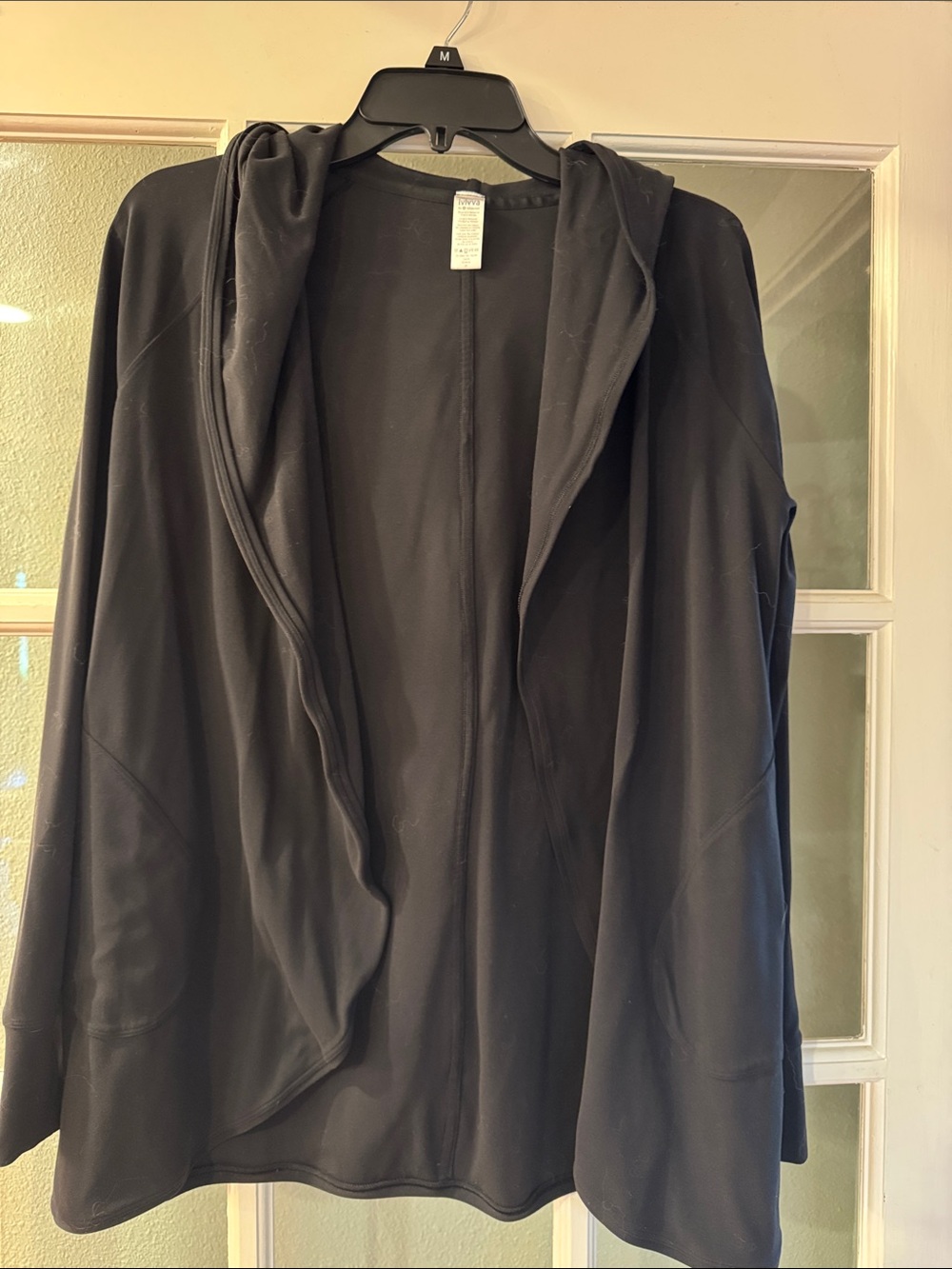 Ivviva by Lululemon Hooded Cardigan w/ pockets Sz 14 Black